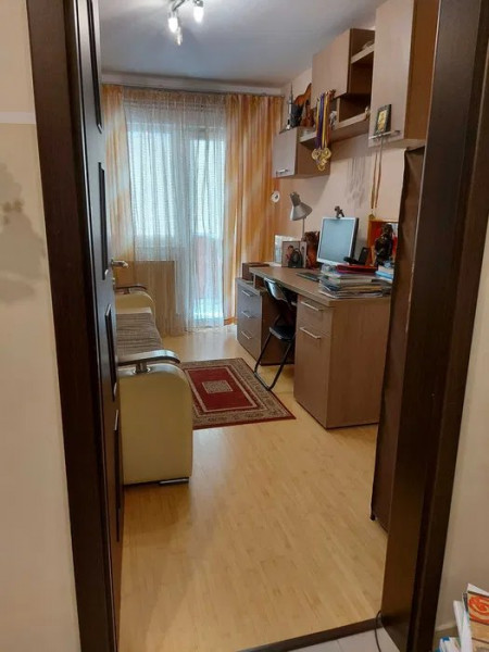 Apartament 4 Camere - Zona Gara - Mobilat - Centrala Pe gaze