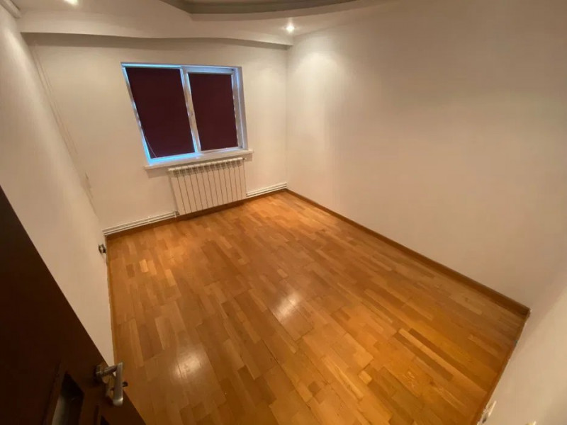 Apartament 3 Camere - Far - Scoala 16 - Centrala Pe Gaze
