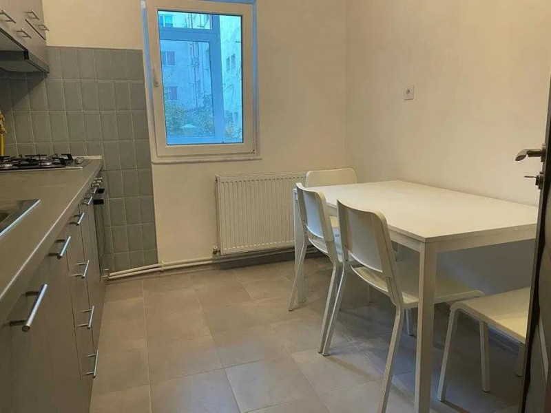 Apartament 2 Camere - Inel I - Renovat - Centrala Pe Gaze