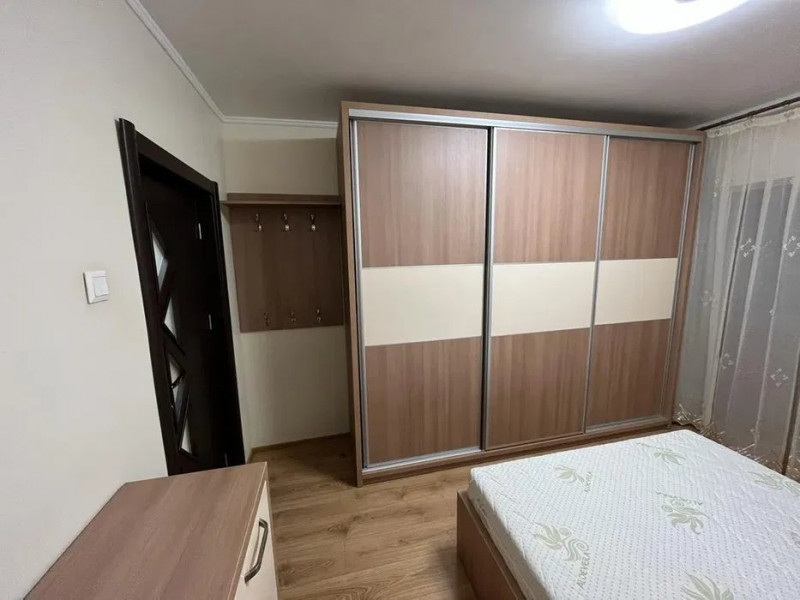 Apartament 3 Camere - Capitol - Bld. Mamaia - Renovat - Mobilat Nou