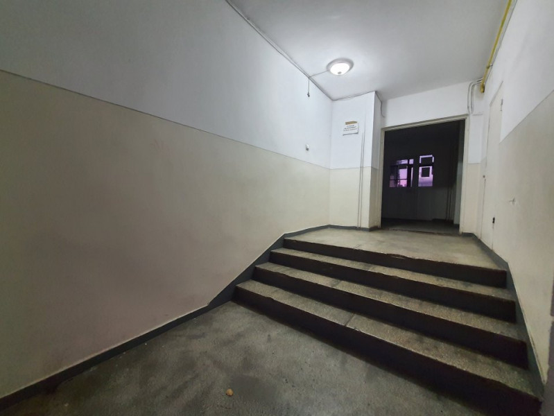 INSTITUTUL DE MARINA-APARTAMENT 2 CAMERE 62 mp-CENTRALA GAZE