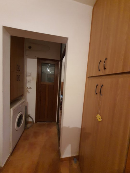 INSTITUTUL DE MARINA-APARTAMENT 2 CAMERE 62 mp-CENTRALA GAZE