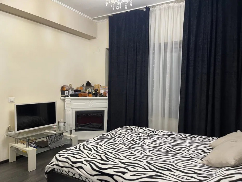 Apartament 3 Camere - Casa De Cultura - Bloc Nou - Ultrafinisat