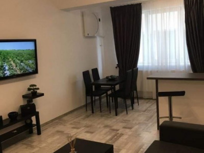 Apartament 2 Camere - Mamaia Nord - Uzina De Pizza - Termen Lung