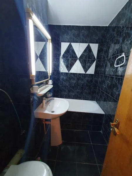 Apartament 4 Camere - Stadion - Etaj Intermediar - Centrala Pe Gaze - Liber