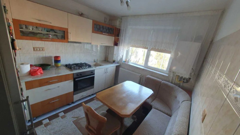 Apartament 4 Camere - Inel II - Piata I.L. Caragiale - Partial Mobilat