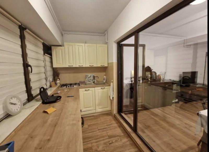 Apartament 4 Camere - Km 4-5 Lidl - Mobilat - Boxa - Loc Parcare Acoperit