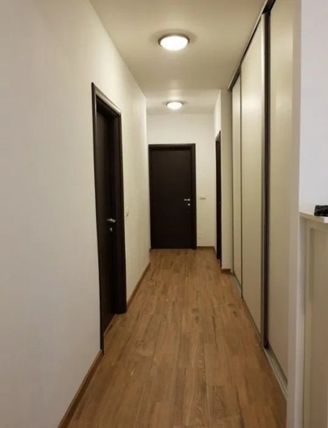 Apartament 4 Camere - Km 4-5 Lidl - Mobilat - Boxa - Loc Parcare Acoperit