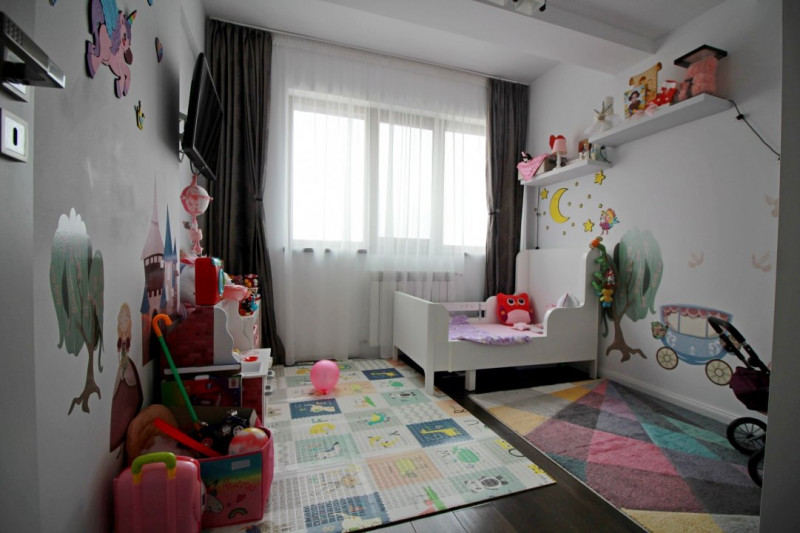 Apartament DE LUX - Faleza Nord Reyna -  Loc Parcare În Proprietate