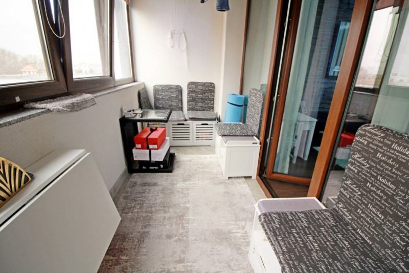 Apartament DE LUX - Faleza Nord Reyna -  Loc Parcare În Proprietate