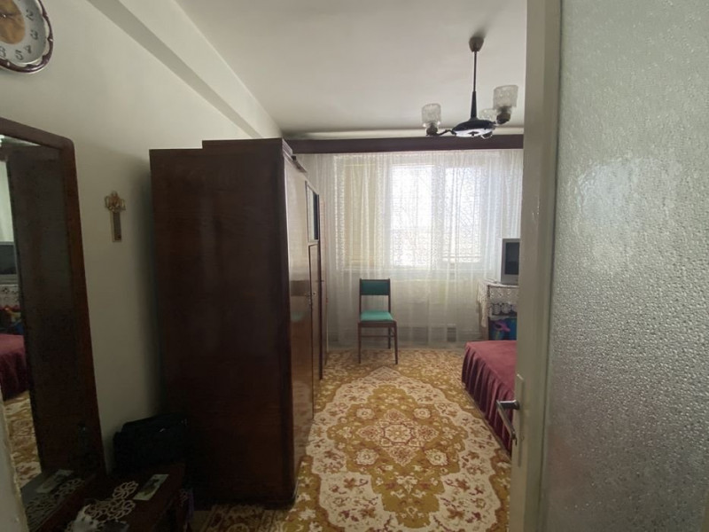 Apartament 2 camere,decomandat,centrala gaz, mobilat partial,finisaje Moderne
