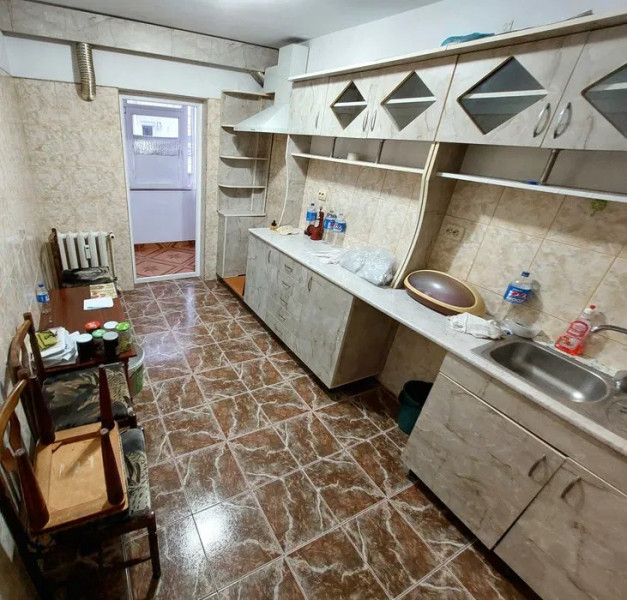 Apartament 3 Camere - Zona Dacia - Partial Mobilat - Gaze La Usa