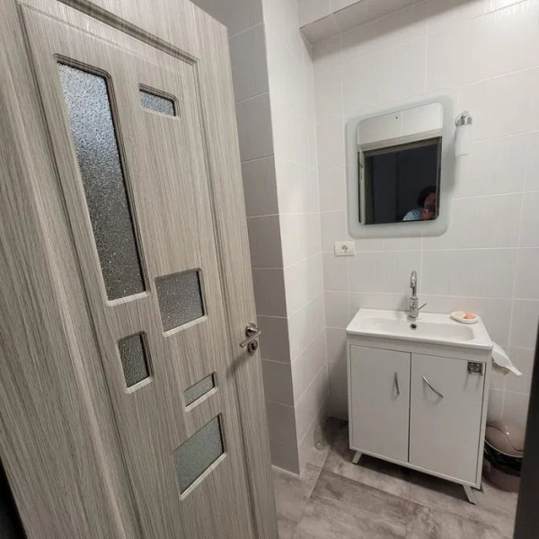 Apartament 3 Camere - Bloc Nou - City Park Mall - Mobilat Complet
