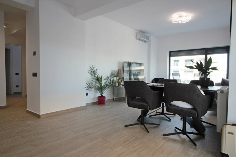 Apartament LUX Mamaia N. - Casa Del Mar - Loc De Parcare - Vedere La Mare Si Lac