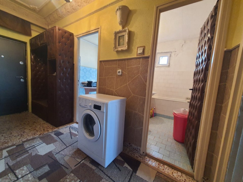 Apartament 2 Camere - Zona Abator - Centrala Pe Gaze