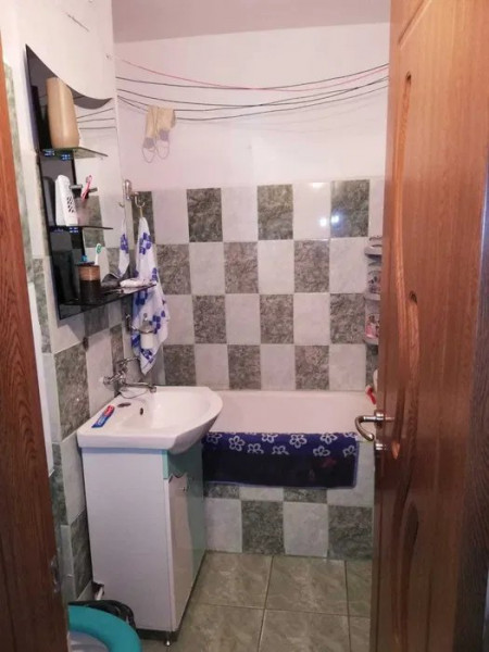 Apartament 2 Camere - Zona CET - Etaj Intermediar - Gaze La Usa