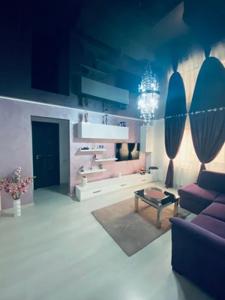 Apartament 2 Camere - Zona CET - Renovat - Ultrafinisat - Mobilat Complet