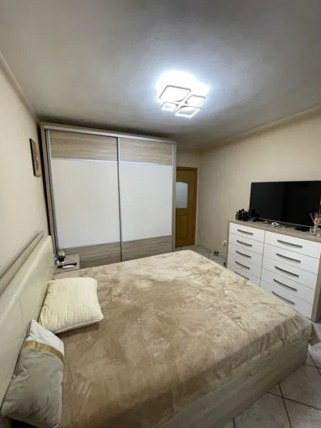 Apartament 3 Camere - Zona Bratianu - Etaj 1 - Mobilat - CCentrala Gaze