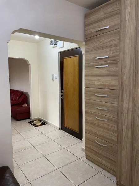 Apartament 3 Camere - Zona Bratianu - Etaj 1 - Mobilat - CCentrala Gaze