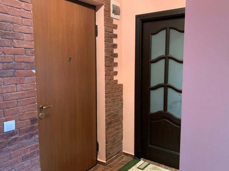 Studio Lux, decomandat, luminos, mobilat si utilat + GARAJ-Tomis Plus !