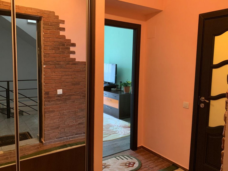 Studio Lux, decomandat, luminos, mobilat si utilat + GARAJ-Tomis Plus !