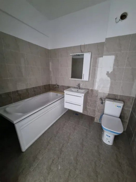 Apartament 2 Camere - Zona Tomis Plus - Bloc Nou - La Cheie