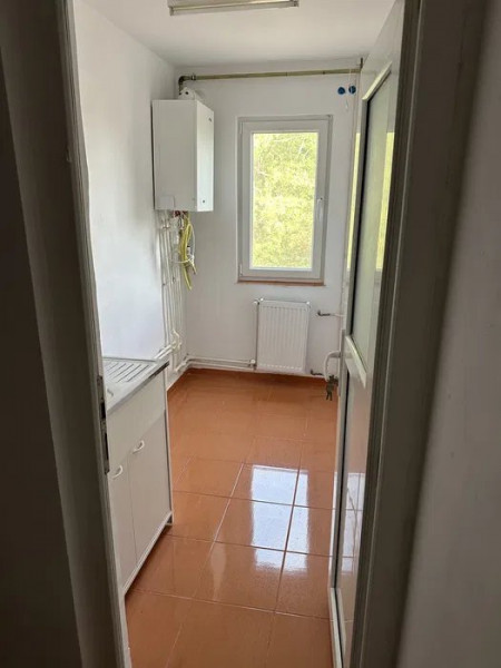 Apartament 2 Camere - Tomis Nord - Etaj 2 - Mobilat - Centrala Pe Gaze