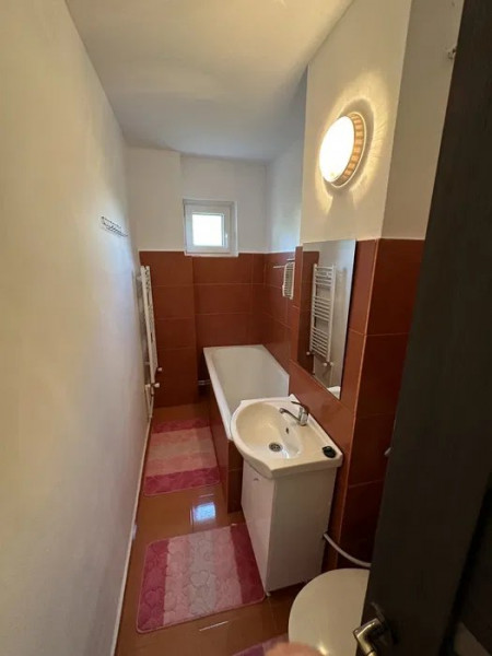 Apartament 2 Camere - Tomis Nord - Etaj 2 - Mobilat - Centrala Pe Gaze