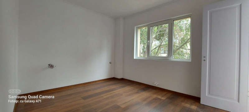OCAZIE!!! ICIL SCOALA 24 APARTAMENT CU 4 CAMERE CENTRALA GAZE