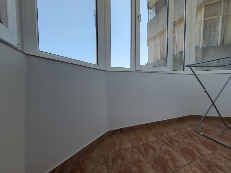 Apartament 4 Camere - Zona Far - Etaj Intermediar - Gaze La Aragaz