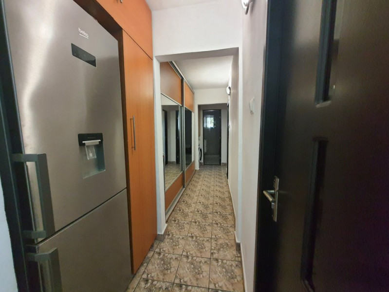 Apartament 3 Camere Decomandate - Poarta 6 - Mobilat - Centrala Gaze