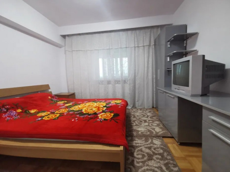 Apartament 4 Camere - Casa De Cultura - Etaj 1 - Mobilat Complet - Centrala Gaze