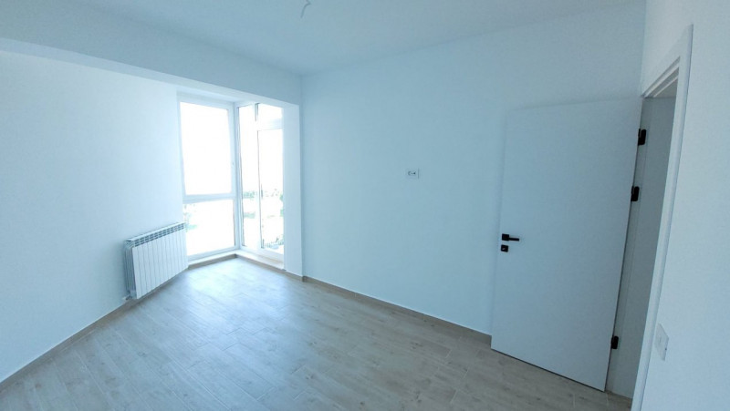 PRET PROMOTIONAL - Apartament 3 Camere - Mamaia Nord - Resort Cu Piscina
