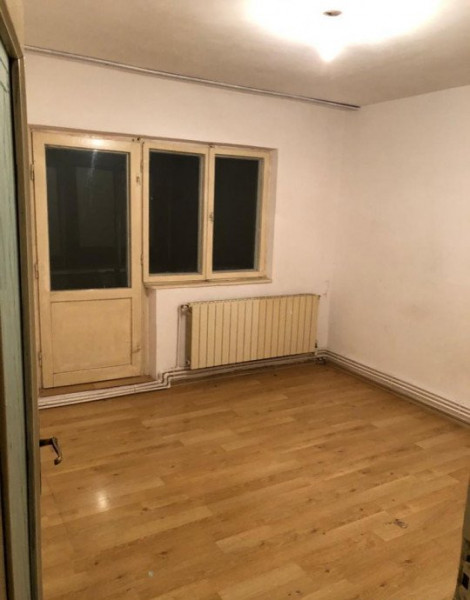 Apartament 2 Camere Decomandate - Poarta 6 - Liceul Blaga - Centrala Pe Gaze