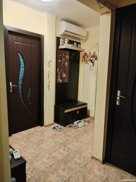 Apartament 3 Camere - Zona ICIL - Etaj 1 - Mobilat 