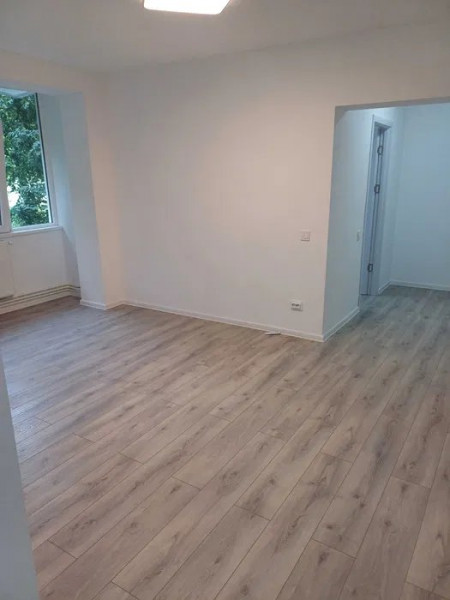Apartament 2 Camere - Tomis II - Parter - Renovat Complet - Centrala Pe Gaze 