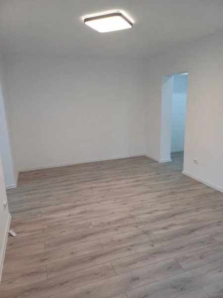 Apartament 2 Camere - Tomis II - Parter - Renovat Complet - Centrala Pe Gaze 