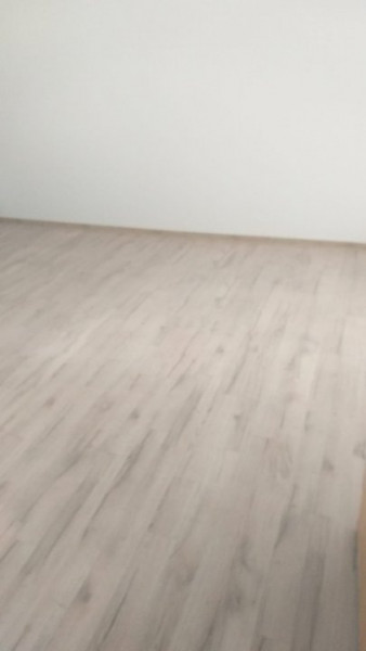 Apartament 2 camere,decomandat,nemobilat ,finisaje moderne