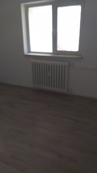 Apartament 2 camere,decomandat,nemobilat ,finisaje moderne