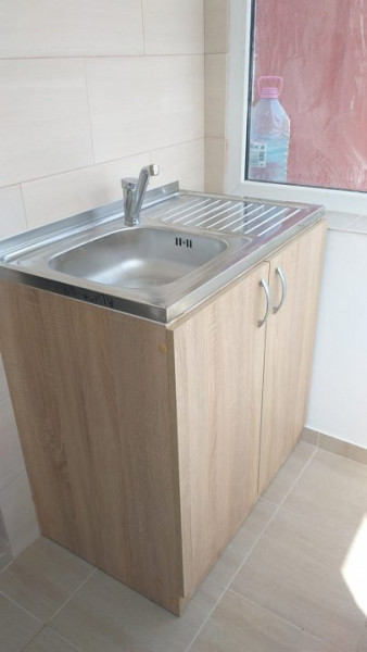 Apartament 2 camere,decomandat,nemobilat ,finisaje moderne