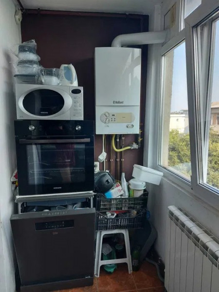 Apartament 3 Camere - Poarta 6 - Patial Mobilat - Centrala Pe Gaze
