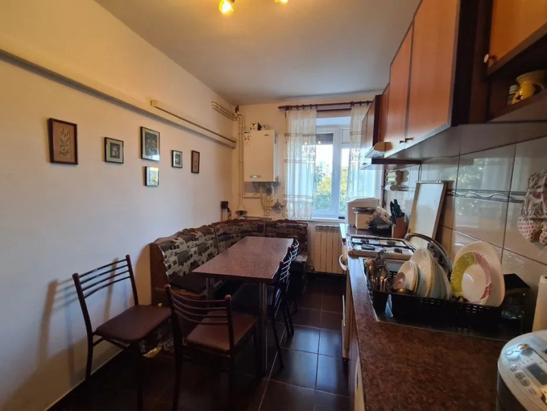 Apartament 3 Camere - Tomis Nord - Liceul Decebal - Centrala Pe Gaze