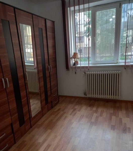 Apartament 2 Camere - Casa De Cultura - Parter - Gaze La Usa