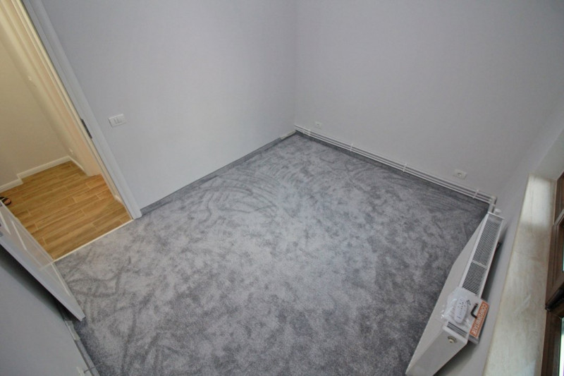 Apartament 4 Camere - Finisaje De Top - Investitii Zero - Totul Nou - Zona Eden