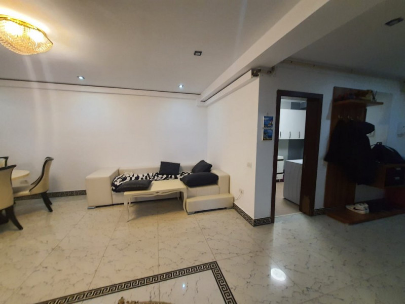 Apartament 3 Camere - Zona Vivo Mall - Mobilat Complet - Loc Parcare