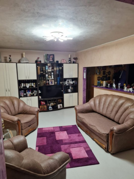 Apartament 2 Camere Decomandate - Tomis Nord - Renovat - Mobilat Complet