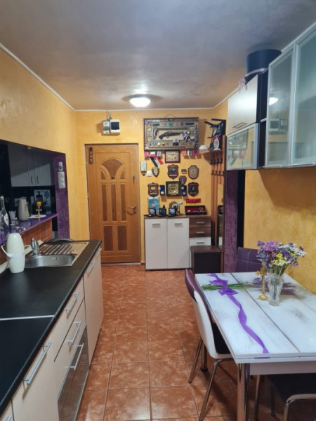 Apartament 2 Camere Decomandate - Tomis Nord - Renovat - Mobilat Complet