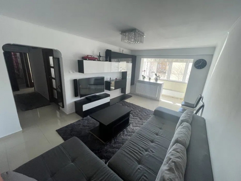 Apartament 3 Camere - Tomis Nord - Ultrafinisat - Mobilat - Etaj Intermediar
