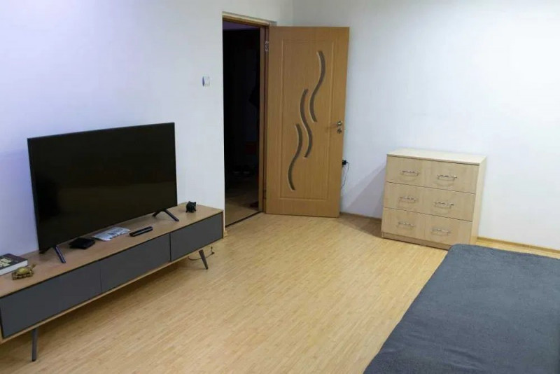 Apartament 2 Camere Decomandate - Zona Tomis III - Mobilat - Centrala Pe Gaze
