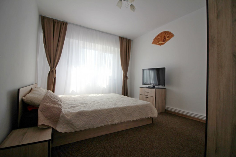 Apartament 3 Camere - Zona Eden - Centrala Noua Pe Gaze - Termen Lung